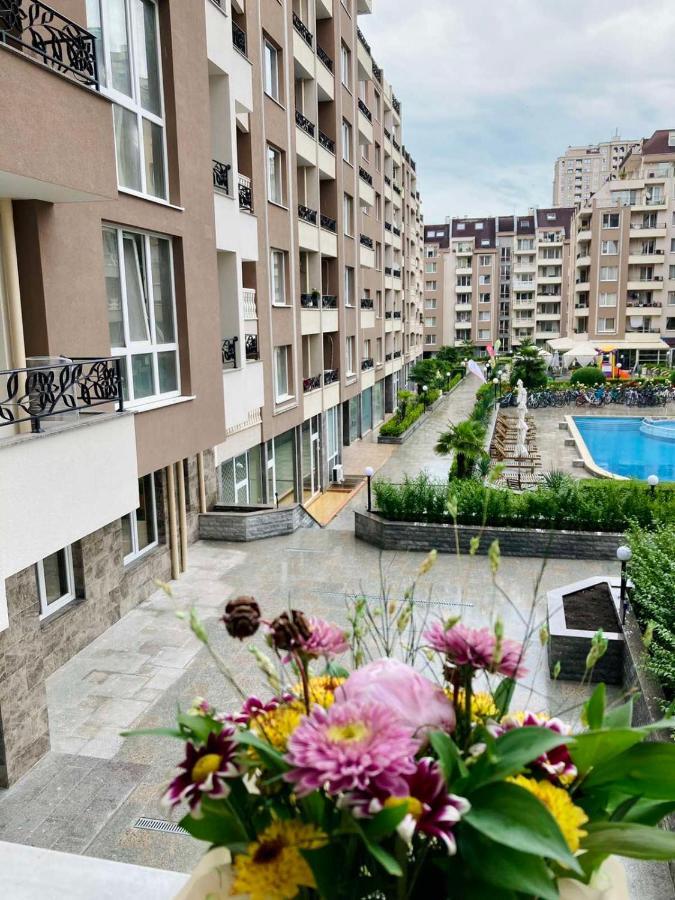 Pearl Apartments Бургас Экстерьер фото